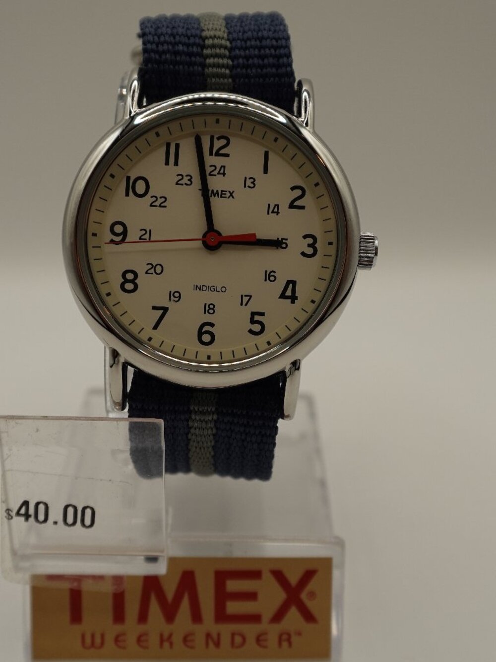 Mens Timex T2N654 Silver and Ivory Dial